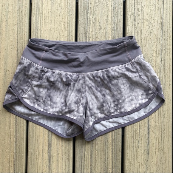 Lululemon Pants - Lululemon Stylish Lavender Athletic Shorts Size 2